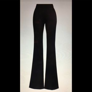 La Petite Robe by Chiara Boni black stretchy pant size 4 (40) length can be cut